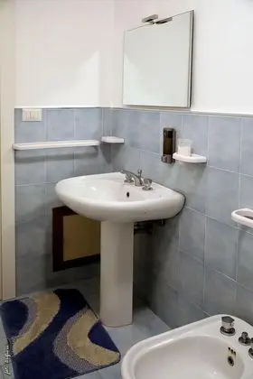 Tek Büyük Yataklı Oda, 1 Büyük (Queen) Boy Yatak (Federico Il Grande)