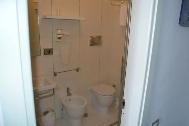 Junior Süit, Sıcak Su Küveti, Deniz Manzaralı