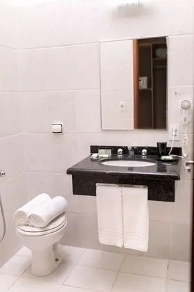 Superior Tek Büyük veya İki Ayrı Yataklı Oda, Havuz Manzaralı