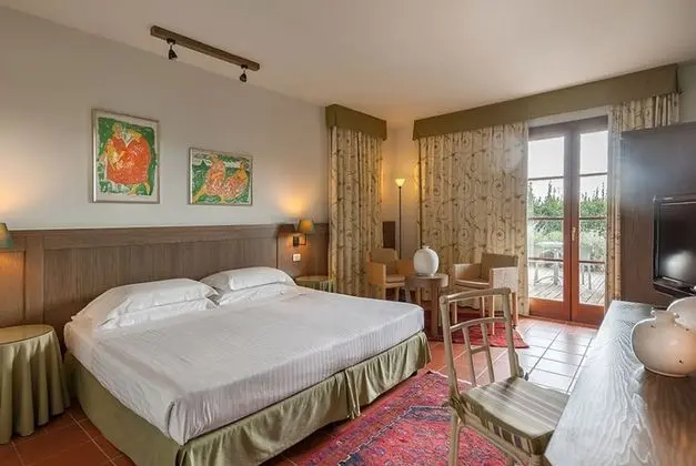 Superior Büyük Yataklı Tek Kişilik Oda