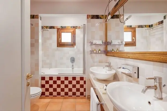 Superior Büyük Yataklı Tek Kişilik Oda