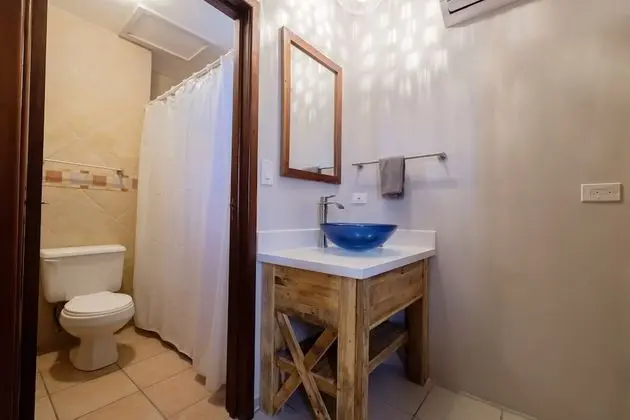 Junior Süit, Birden Çok Yatak, Plaj Manzaralı, Denize Sıfır (SPHR10)