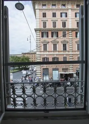 Deluxe Tek Büyük Yataklı Oda, Şehir Manzaralı (ORO)