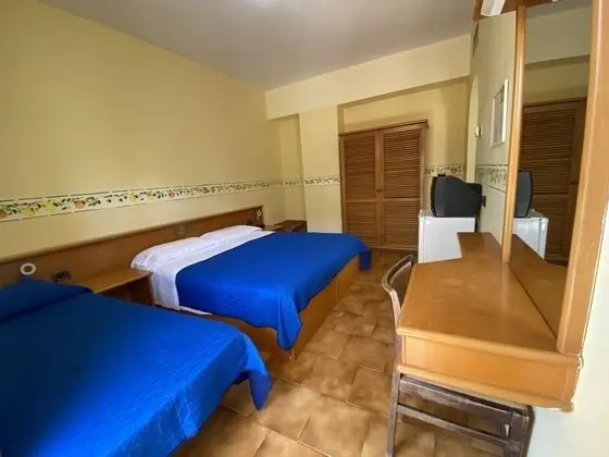 Dört Kişilik Oda