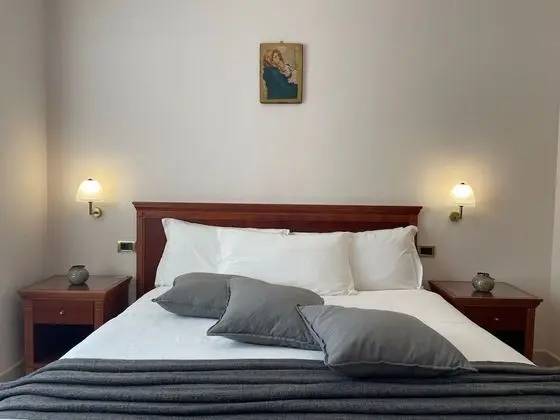 Deluxe Üç Kişilik Oda