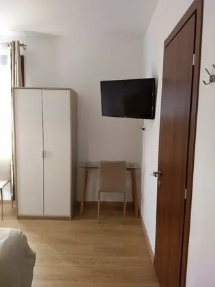 Deluxe Tek Büyük Yataklı Oda, 1 Büyük (Queen) Boy Yatak, Sigara İçilmez, Avlu Manzaralı