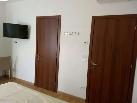 Deluxe Tek Büyük Yataklı Oda, 1 Büyük (Queen) Boy Yatak, Sigara İçilmez, Avlu Manzaralı