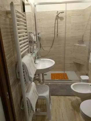 Deluxe Tek Büyük Yataklı Oda, 1 Büyük (Queen) Boy Yatak, Sigara İçilmez, Avlu Manzaralı