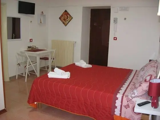 Tek Büyük Yataklı Oda