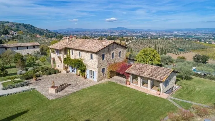 Villa
