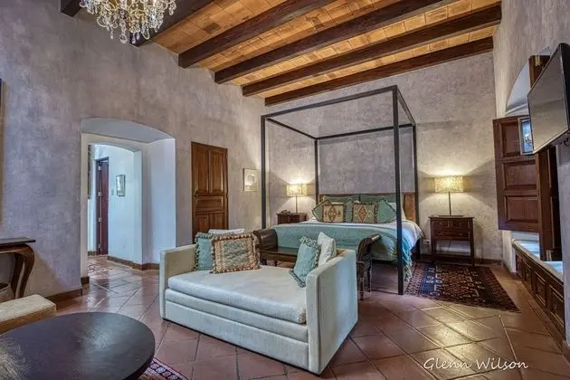 4 Junior Suite La Merced