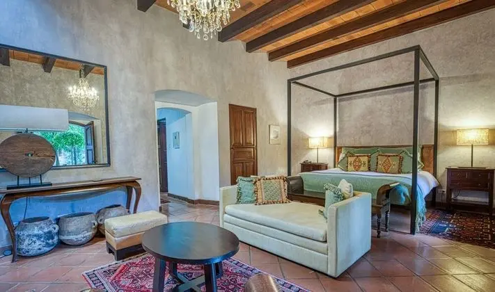 4 Junior Suite La Merced