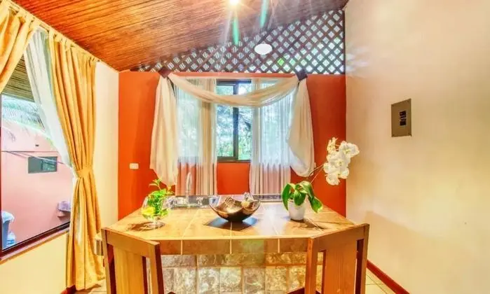 Family Villa, 2 Yatak Odası, Göl Manzaralı