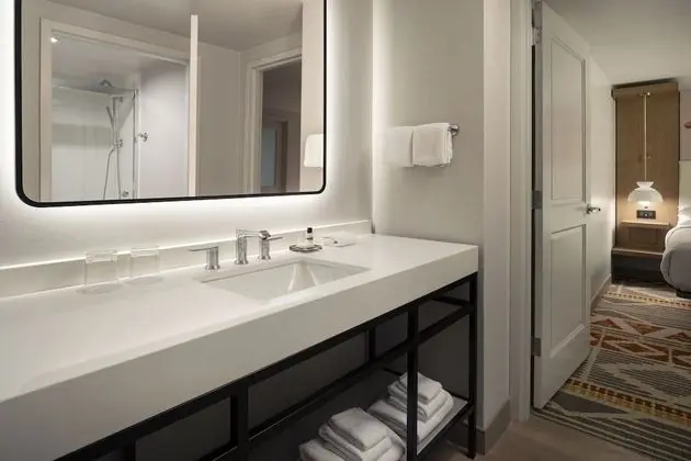 Oda, 2 Çift Kişilik Yatak (Mobility/Hearing Accessible, Tub)