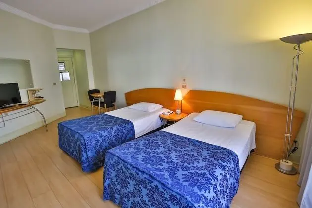 Deluxe İki Ayrı Yataklı Oda