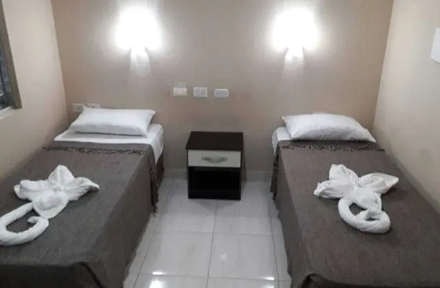 Basic Tek Büyük veya İki Ayrı Yataklı Oda