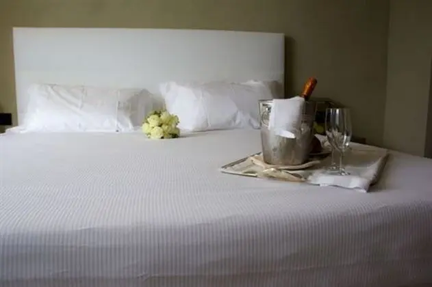 Classic Büyük Yataklı Tek Kişilik Oda, Göl Manzaralı