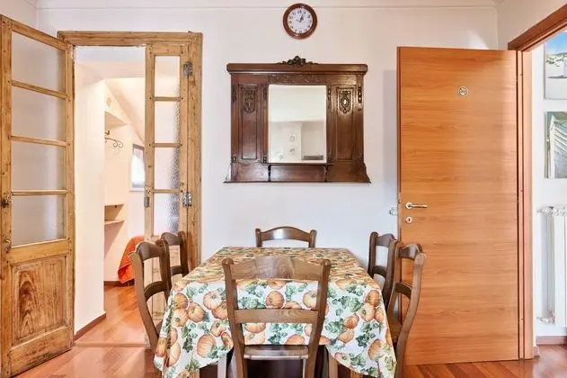 Apart Daire, 2 Yatak Odası, Sigara İçilmez