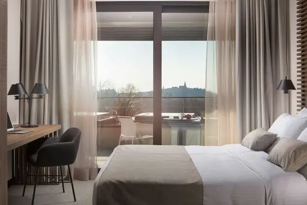 Deluxe Tek Büyük Yataklı Oda (Villa San Servolo)