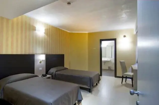 Family Oda, Birden Çok Yatak, Sigara İçilmez