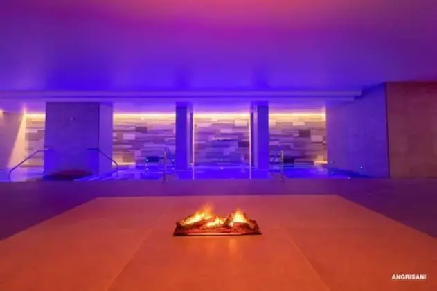 Süit, 1 Büyük (Queen) Boy Yatak, Sigara İçilmez