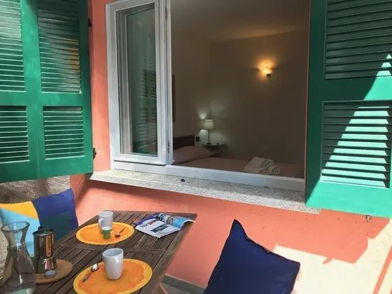 Apart Daire, 1 Yatak Odası, Balkon, Göl Manzaralı