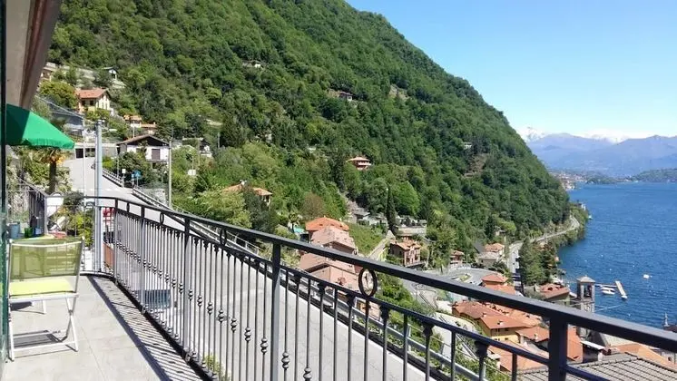 Apart Daire, 1 Yatak Odası, Balkon, Göl Manzaralı
