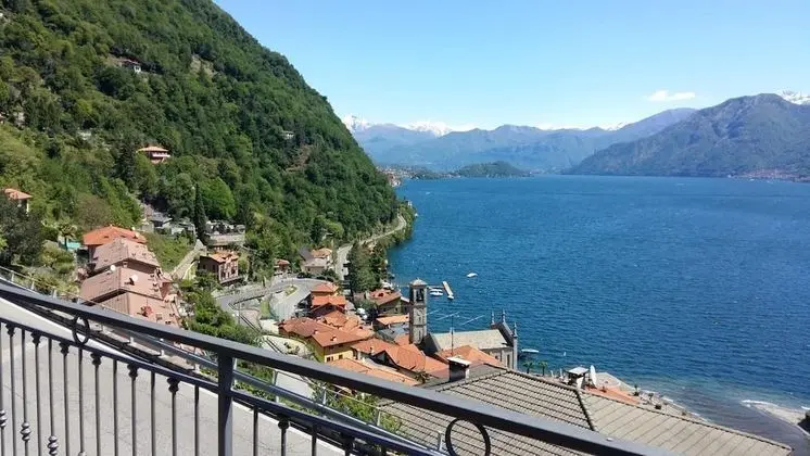 Apart Daire, 1 Yatak Odası, Balkon, Göl Manzaralı