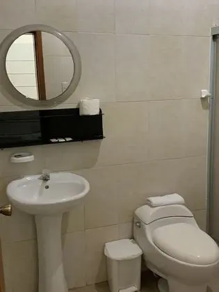 Üç Kişilik Oda
