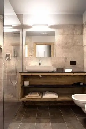Superior Tek Büyük veya İki Ayrı Yataklı Oda, Balkon, Dağ Manzaralı