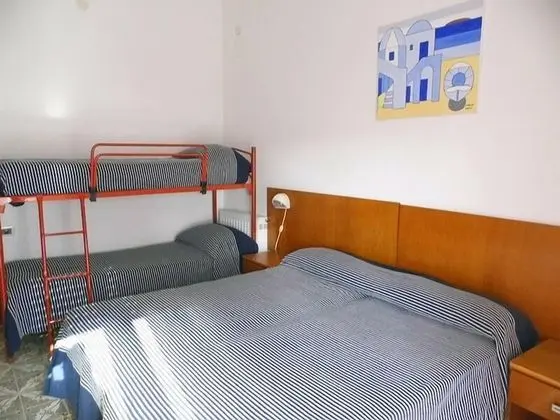 Standard Dört Kişilik Oda