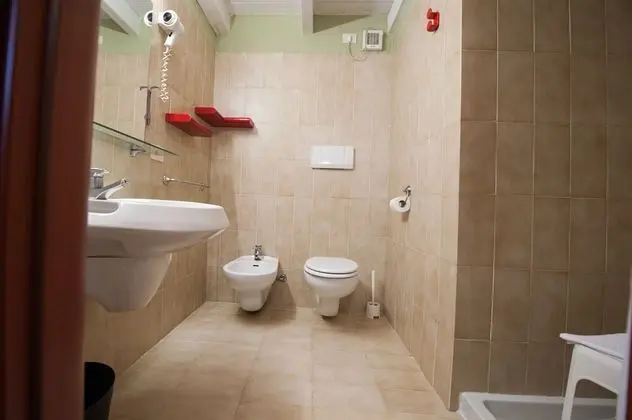 Üç Kişilik Oda (ala piccola)