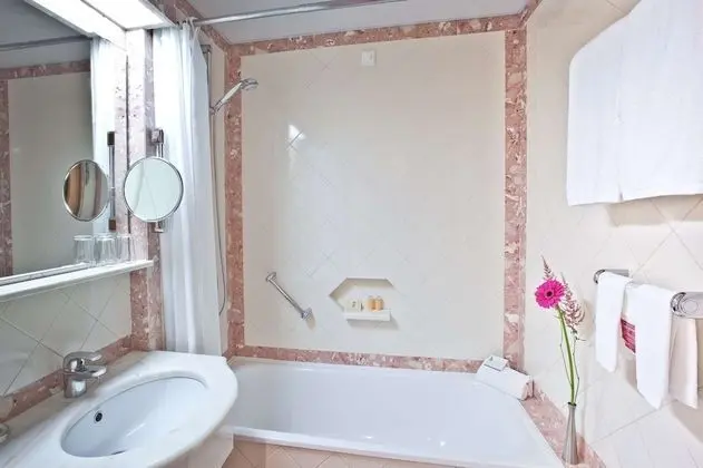 İki Ayrı Yataklı Oda (with Extra Bed)