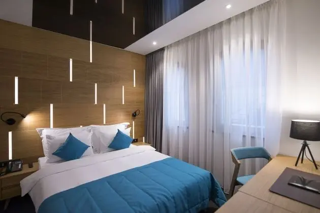 Deluxe Tek Büyük veya İki Ayrı Yataklı Oda