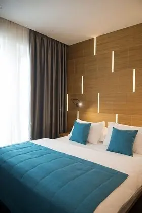Deluxe Tek Büyük veya İki Ayrı Yataklı Oda