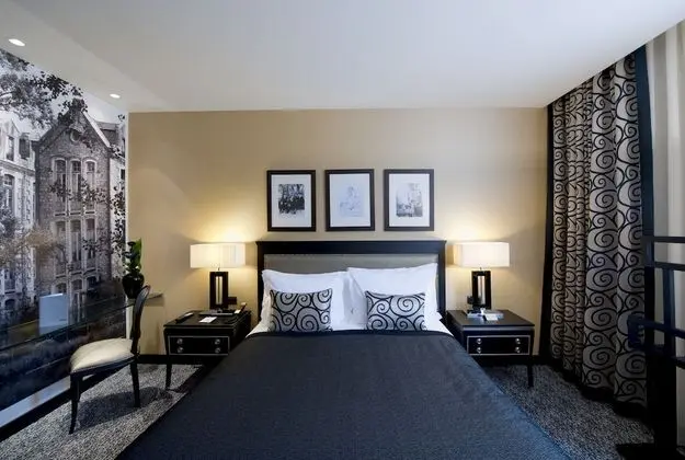 Tek Büyük veya İki Ayrı Yataklı Oda (with extra bed)