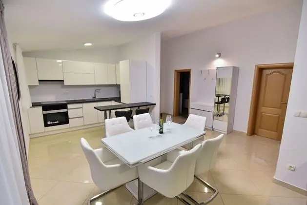 Basic Villa