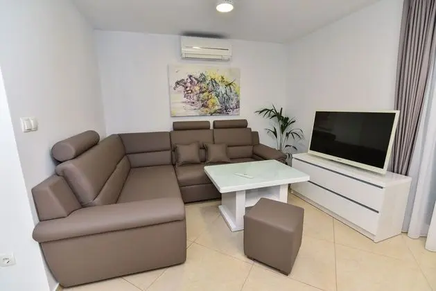 Basic Villa