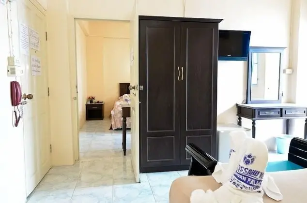 Superior Connecting Rooms
