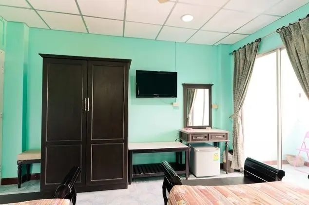Superior Twin Bed with Aircon
