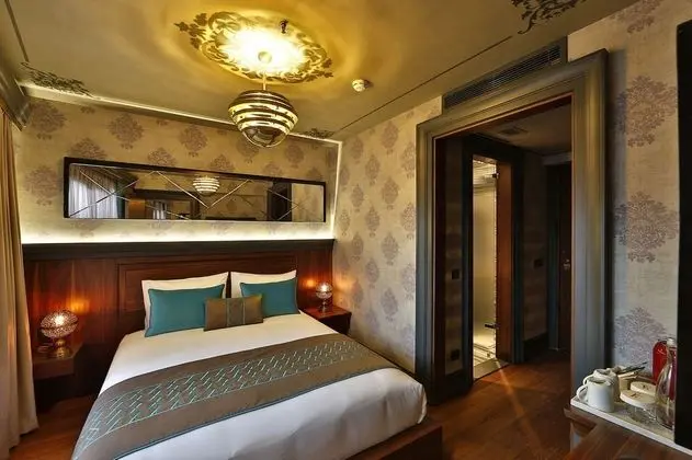 Standart Oda, Avlu Manzaralı