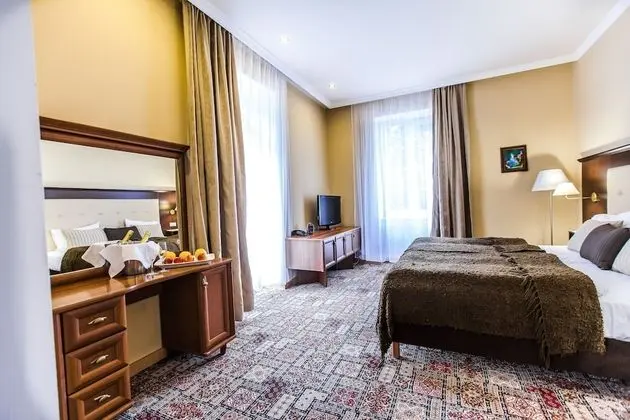 Comfort Tek Büyük veya İki Ayrı Yataklı Oda (Colonada View)