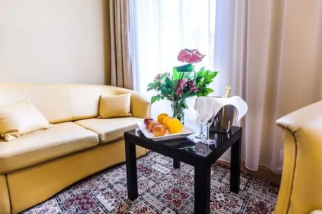 Comfort Tek Büyük veya İki Ayrı Yataklı Oda (Colonada View)