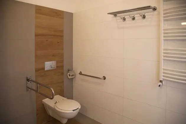 Comfort Tek Büyük Yataklı Oda