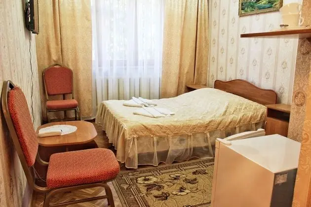 Comfort Tek Büyük Yataklı Oda