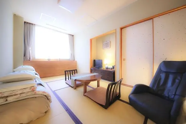 Traditional Oda, Sigara İçilmez, Ortak Banyo (Economy Japanese Style )