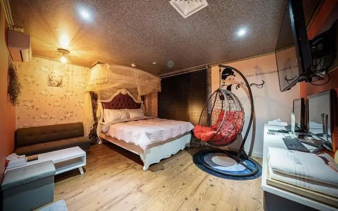 Oda (VIP 12 (Non-smoking room / Netflix av)