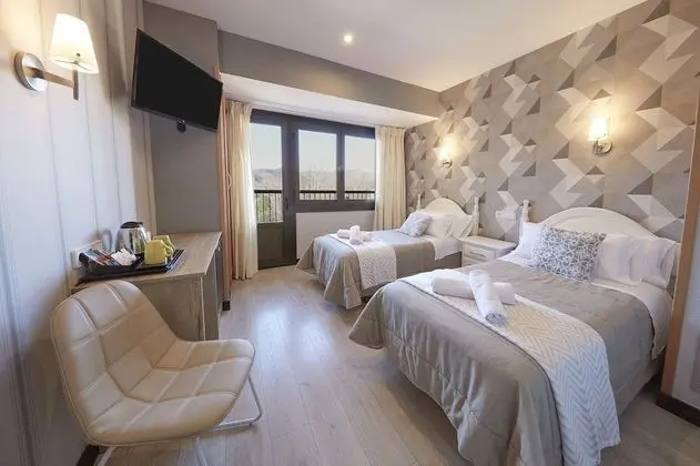 Tek Büyük Yataklı Oda, Balkon