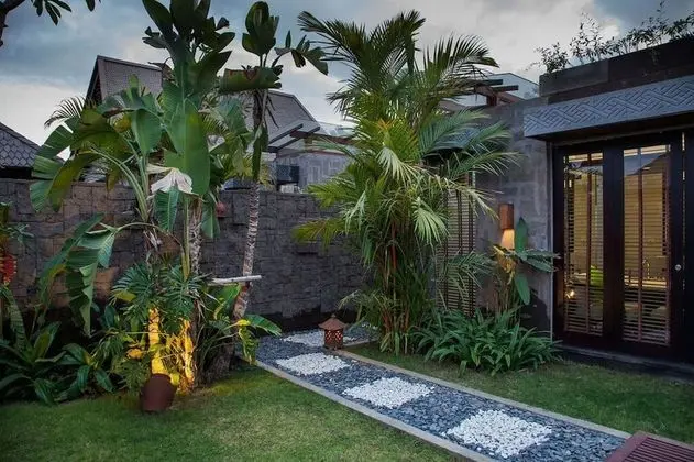 Garden Private Pool Villa (Free entrance to Bali Zoo)