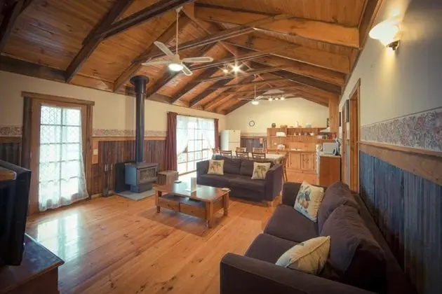 Family Kır Evi, 3 Yatak Odası, Bahçe Manzaralı, Avlu